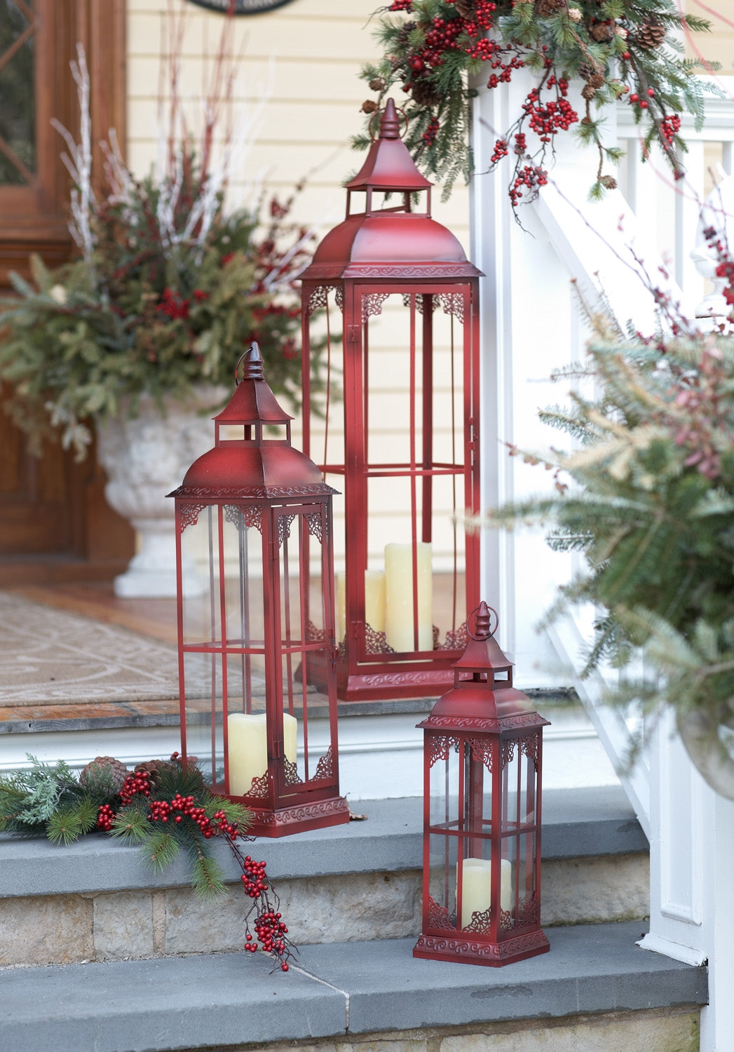 Metal Lantern (Set Of 3)