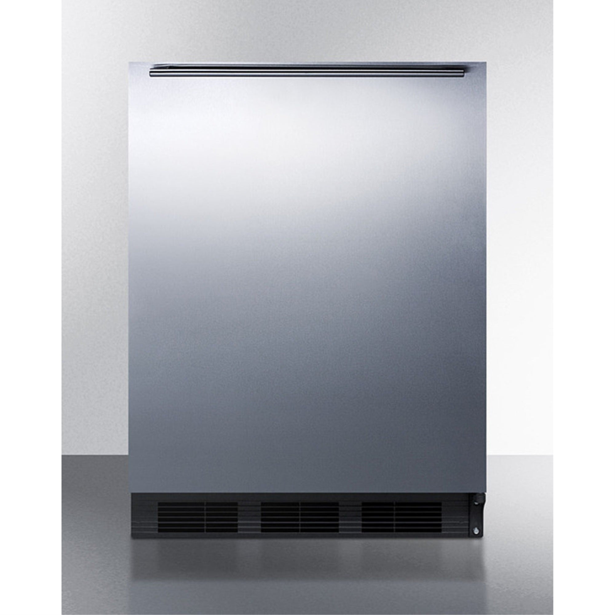 Commercially Listed Freestanding All-Refrigerator For General Purpose Use, Auto Defrost W/Stainless Steel Wrapped Door, Horizont